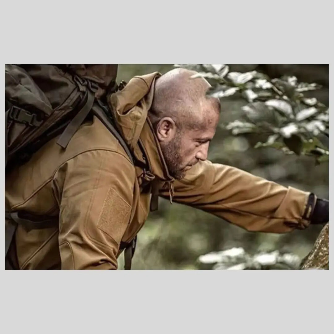 Men Tactical Jacket Winter Soft Outdoor Fleece Multi Pocket Waterproof Camo Coat Waterproof