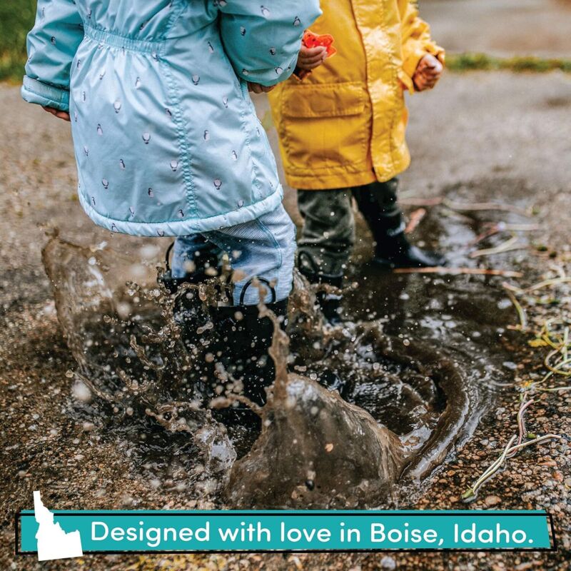 Rain Boots with Easy-On Handles for Toddlers and Kids in black Size: UK 2 EU 33