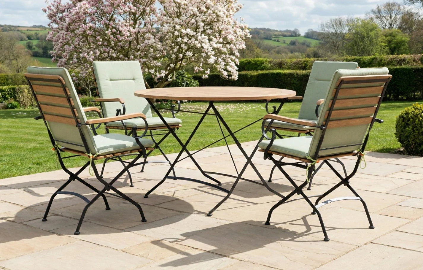 Sicily 4 Seater Teak and Wrought Iron Round 110cm Garden Dining Set MINT Outdoor