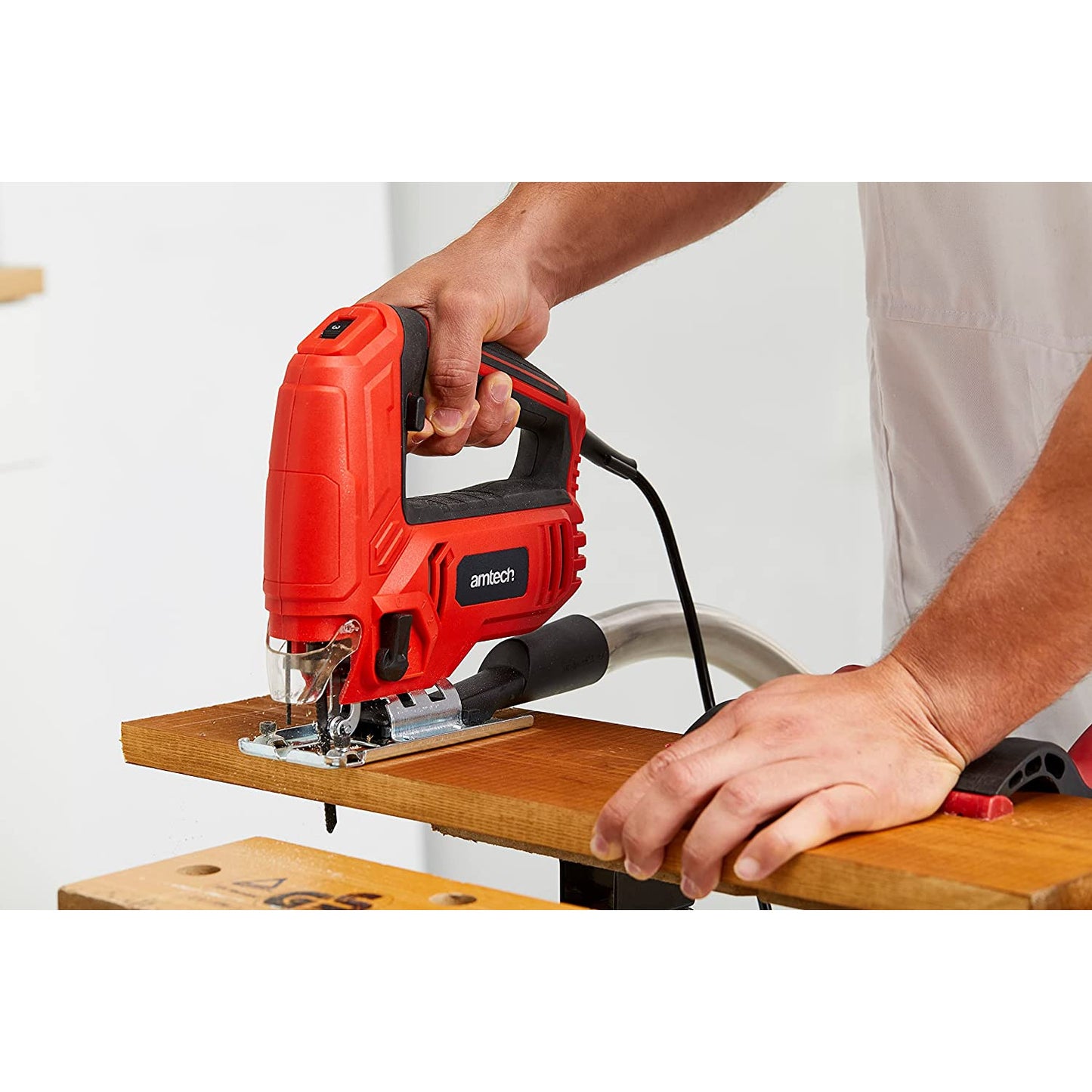 Amtech Pendulum Jigsaw 600W Variable Speed Control Cutting Angle 0-45 Degrees 30
