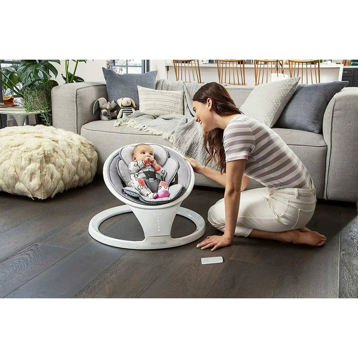 Munchkin Baby Swing Bouncer Seat Auto Motion Bluetooth Portable Rocker Remote Deal For Any Occasion