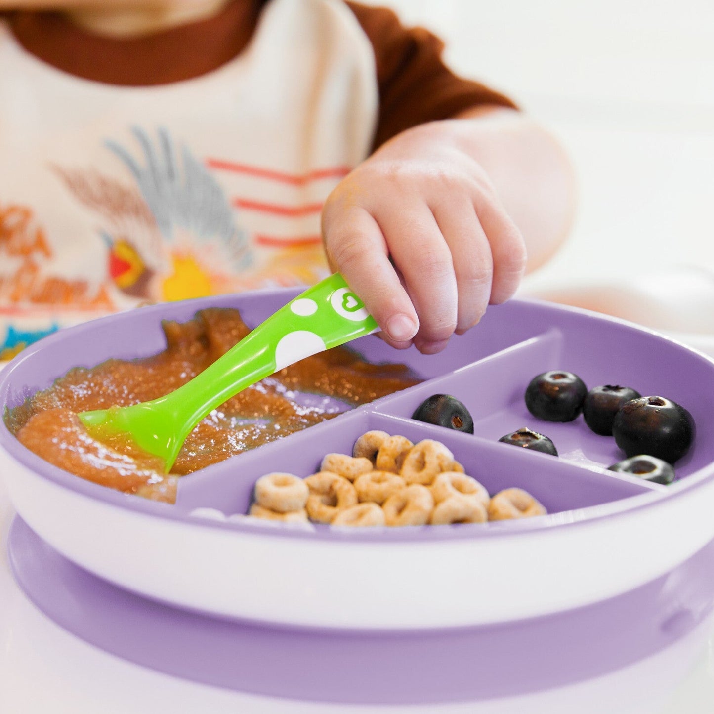 Munchkin Baby Toddler Stay Put Divided Suction Feeding Meal Plate 6m+ Munchkin
