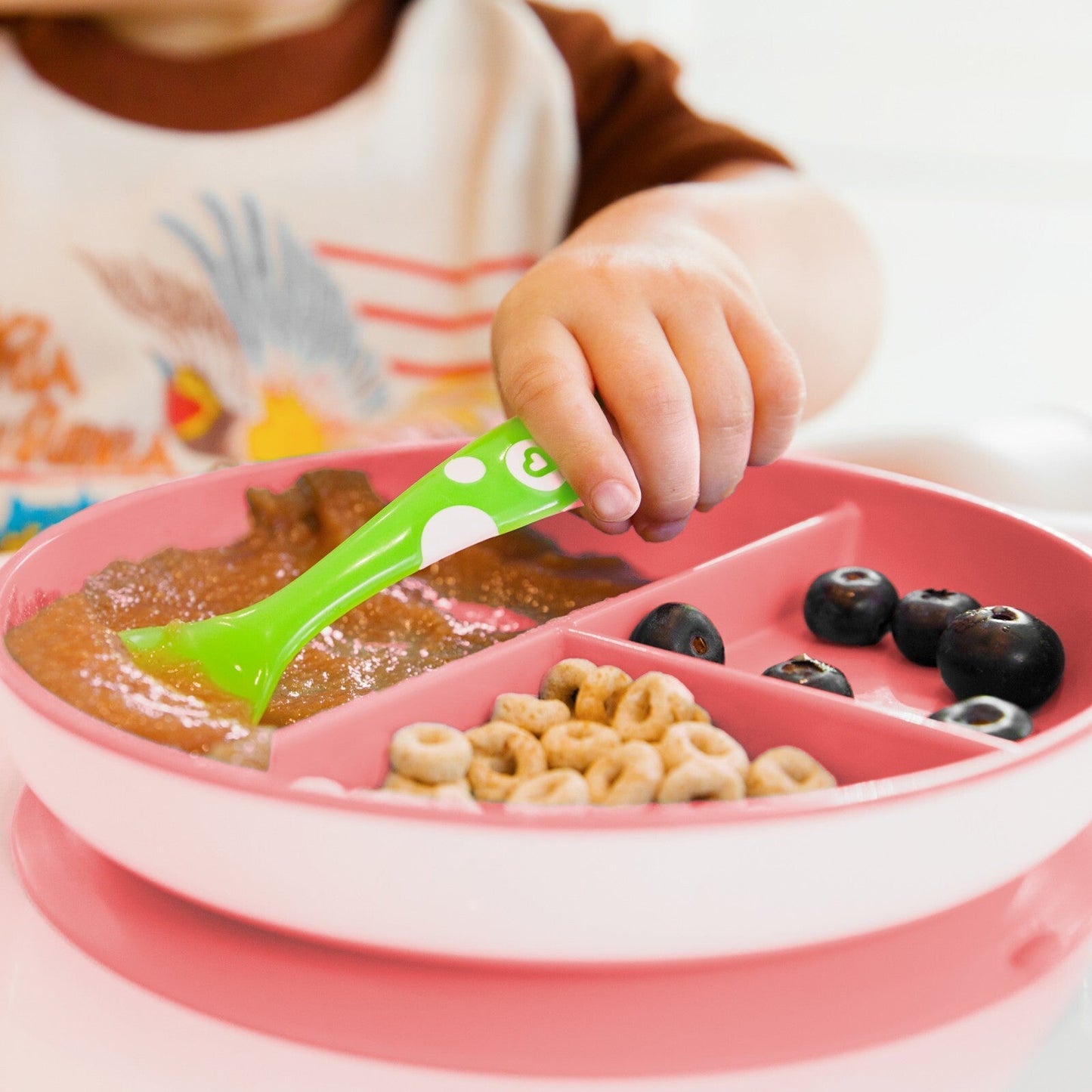 Munchkin Baby Toddler Stay Put Divided Suction Feeding Meal Plate 6m+ Munchkin