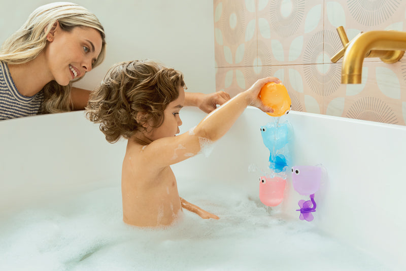 Munchkin Water Falls Baby Products Wholesaler