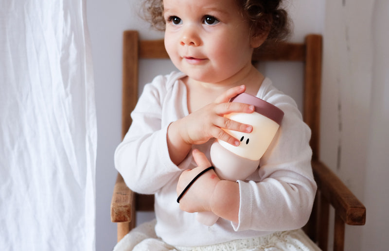 Béaba Pixie Torch 2-in-1 Portable Night Light - Chalk Pink Baby Products Wholesaler