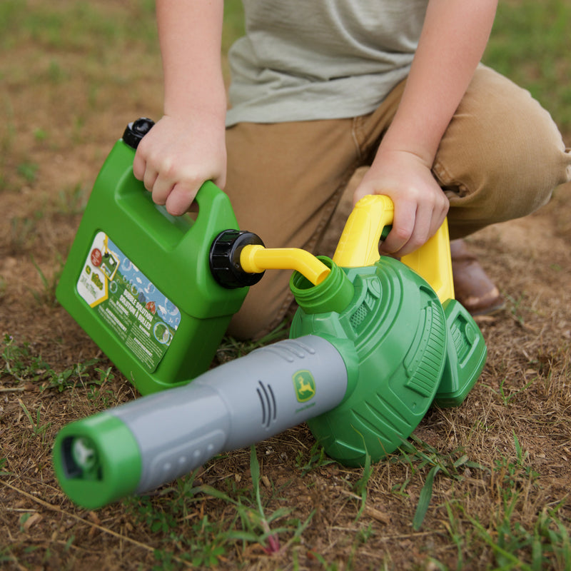 Tomy John Deere Bubble Leaf Blower & Refill Can Baby Products Wholesaler