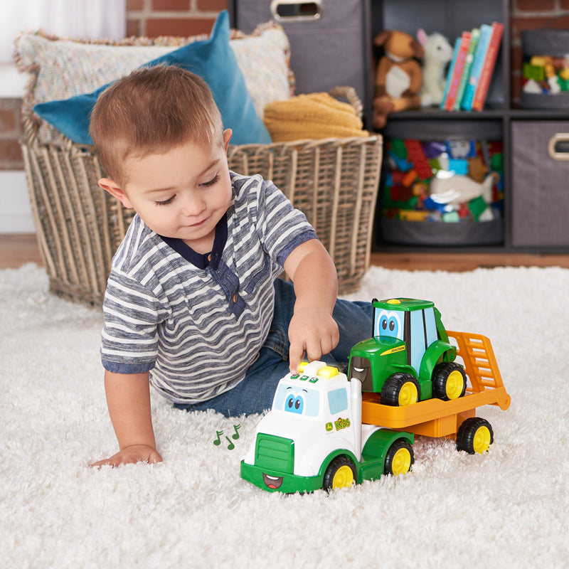 John Deere Farmin Friends Hauling Set Baby Products Wholesaler