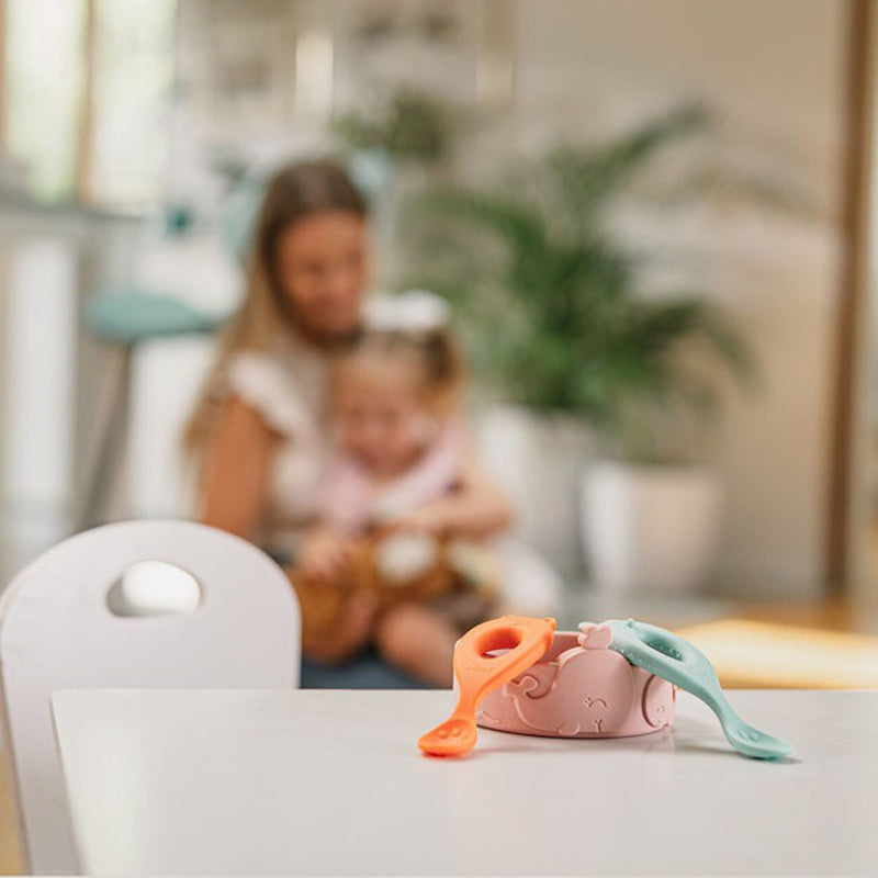 Nuby Easy Grip Spoons Baby Products Wholesaler