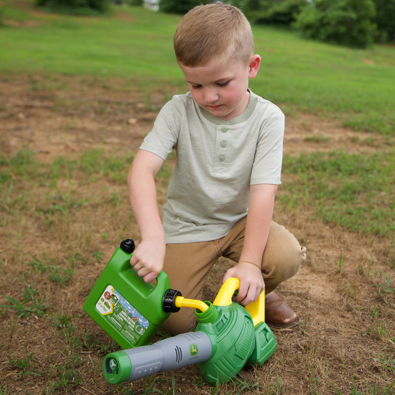 Tomy John Deere Bubble Leaf Blower & Refill Can Baby Products Wholesaler